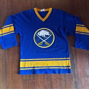 Buffalo Sabres Vintage NHL Sweater Pullover Men’s Size Small With Leather Patch